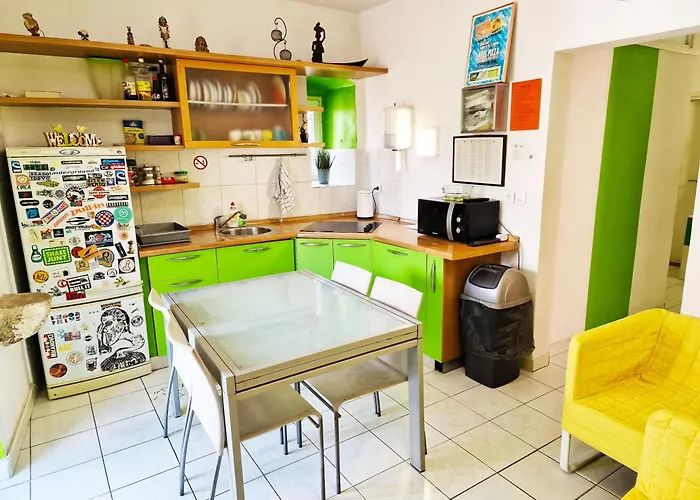 Hostel Croparadise